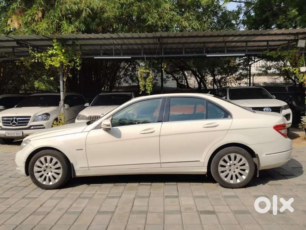 Mercedes-benz C-class 200 K Elegance Mt, 2010, Petrol