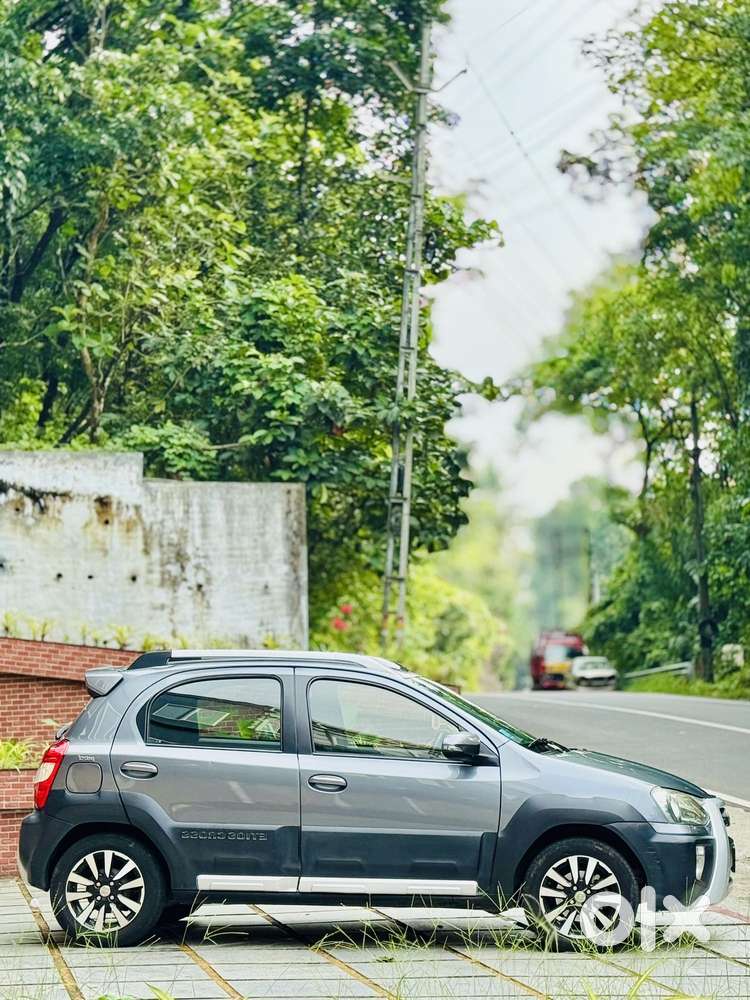 Toyota Etios Cross 1.2l G, 2014, Petrol