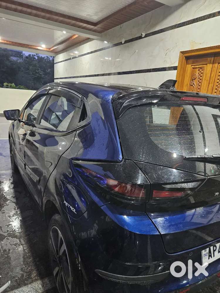 Tata Altroz Xz Plus Petrol 2023
