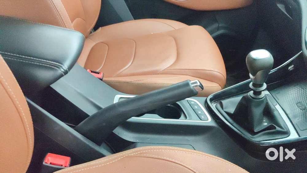 Mg Hector Plus 1.5 Hybrid Sharp Turbo 6 Str, 2021, Petrol