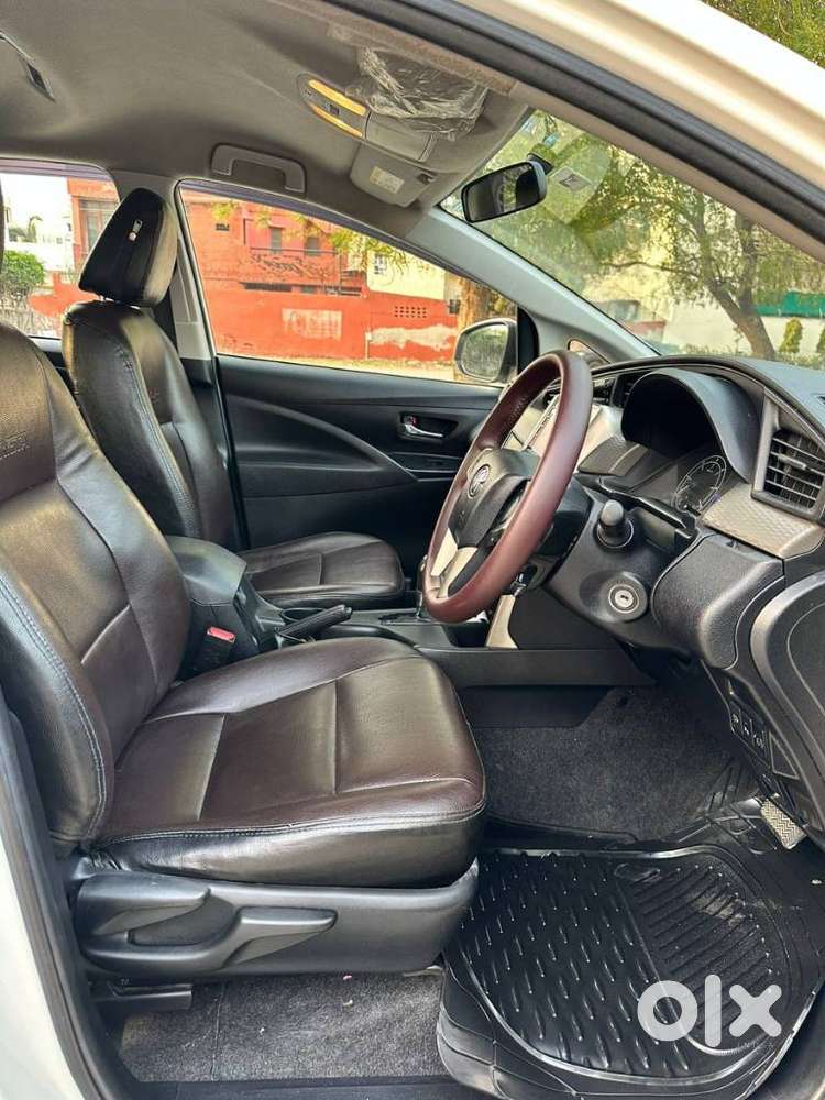 Toyota Innova Crysta 2.4 Gx Limited Edition At 7 Str, 2021, Diesel