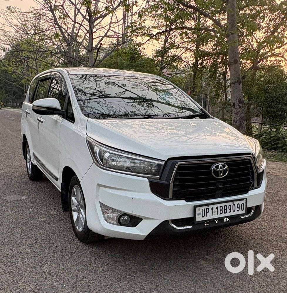 Toyota Innova Crysta 2.4 G Mt 7 Str, 2016, Diesel