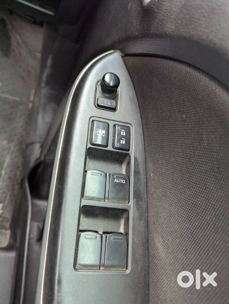 Maruti Suzuki Baleno 1.3 Zeta, 2017, Petrol