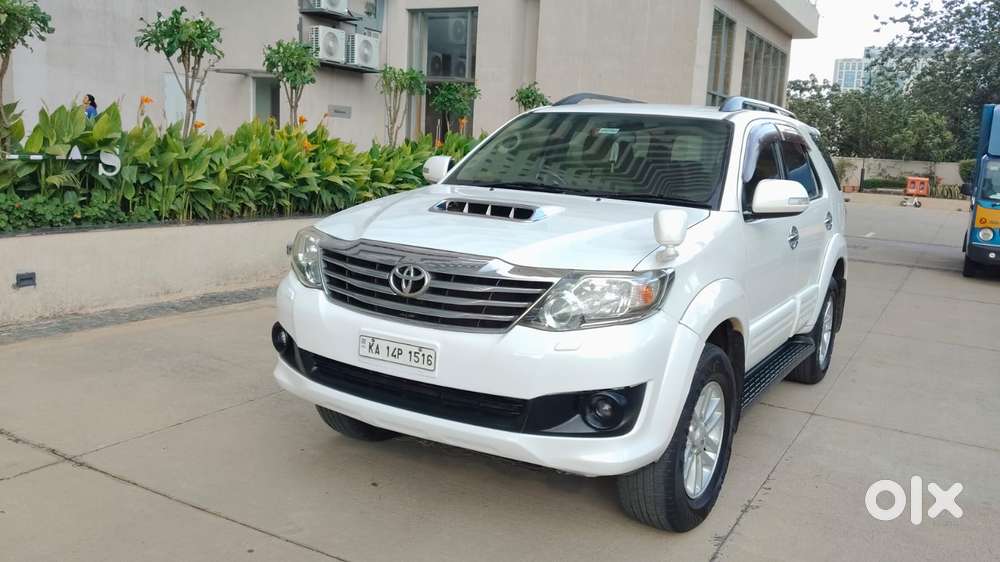 Toyota Fortuner 3.0 4x2 Mt, 2014, Diesel