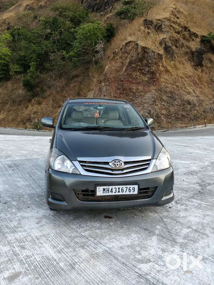 Toyota Innova 2009 Diesel 130000 Km Driven