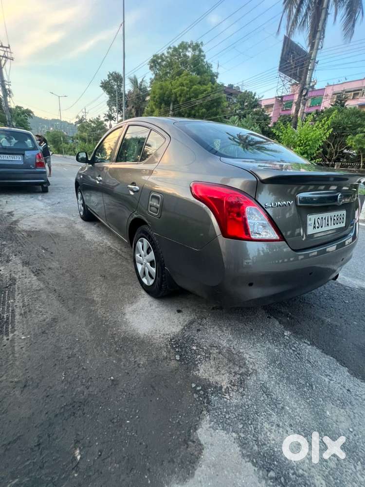 Nissan Sunny 2012 Diesel Well Maintained