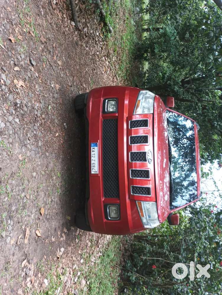 Mahindra Tuv 300 2016 Diesel 90000 Km Driven