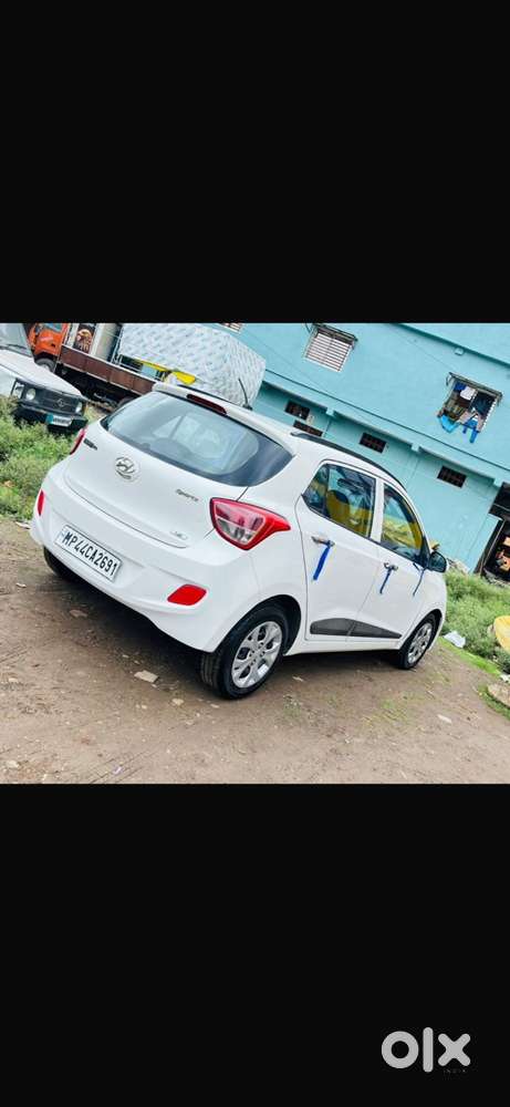 Hyundai I10 Sportz 2013