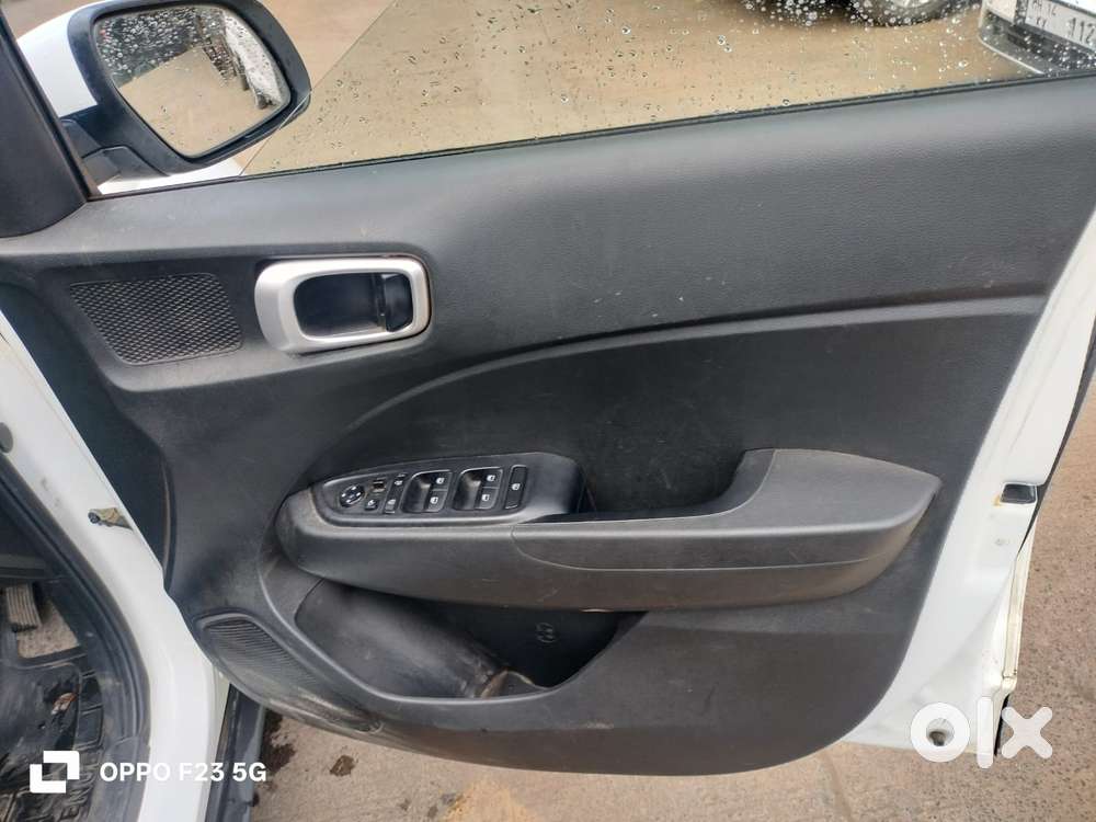 Hyundai Venue S Mt 1.2 Kappa, 2022, Petrol