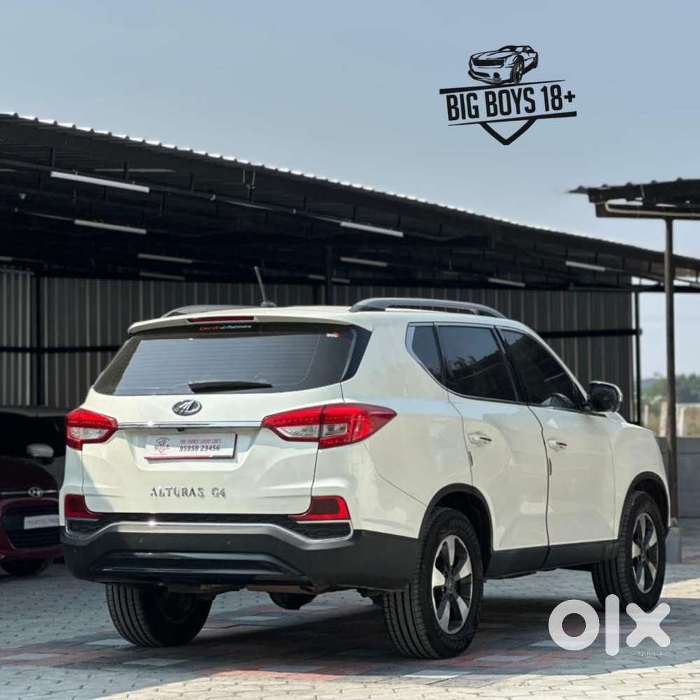 Mahindra Alturas G4