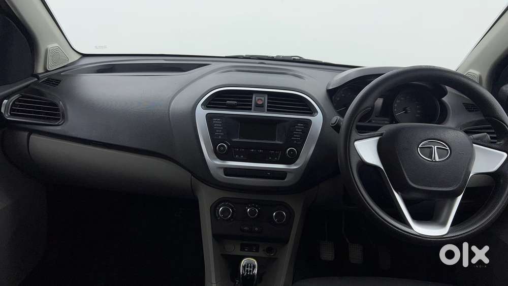 Tata Tiago 1.2 Revotron Xt, 2017, Petrol