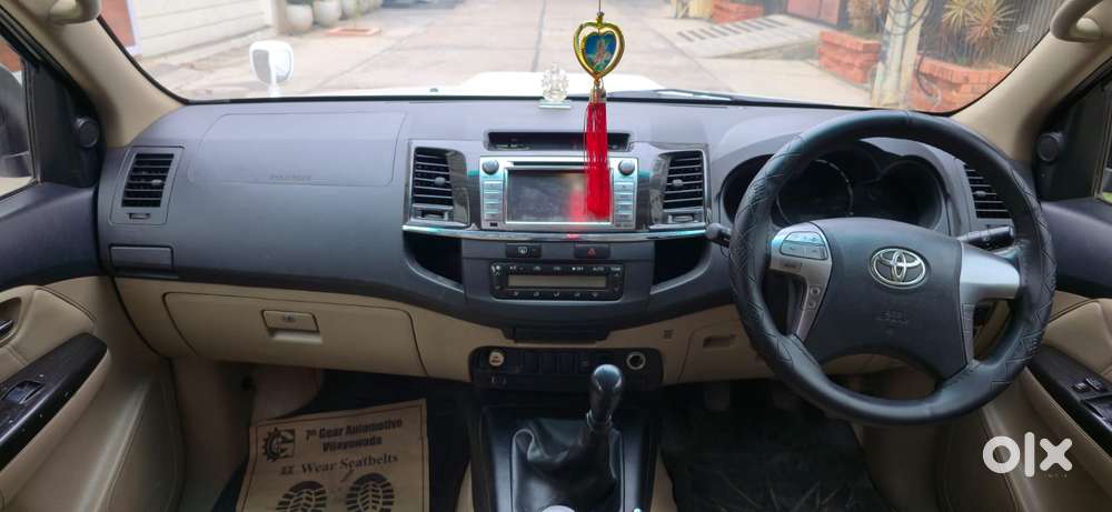 Toyota Fortuner 2011-2016 4x2 Manual, 2014, Diesel