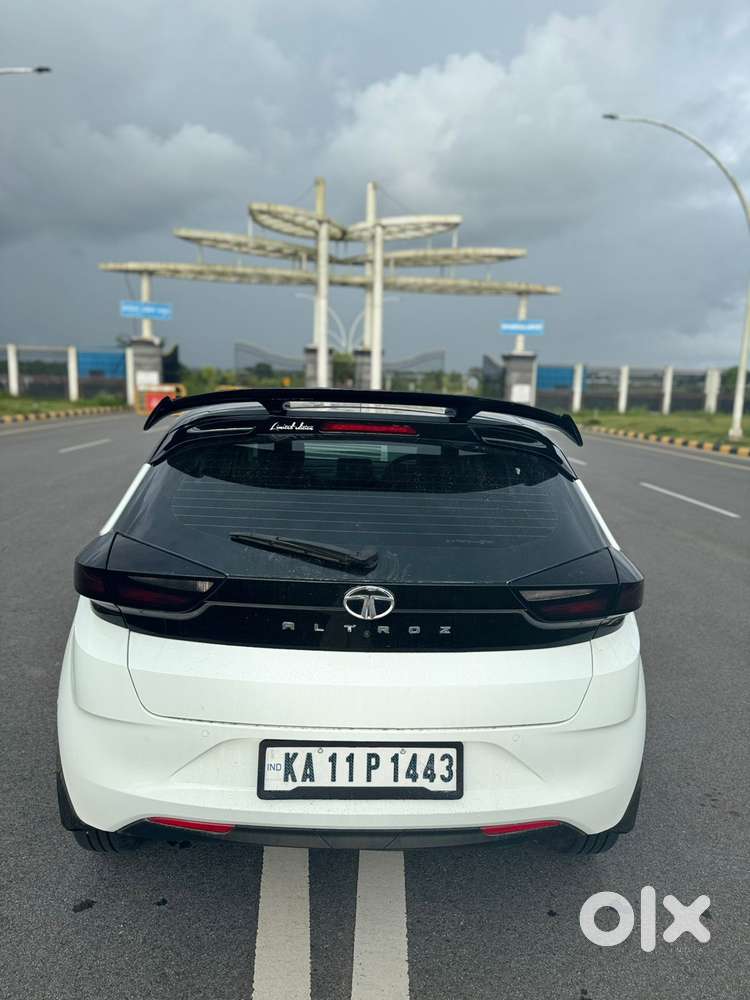 Tata Altroz 1.2 Xm Plus, 2023, Petrol