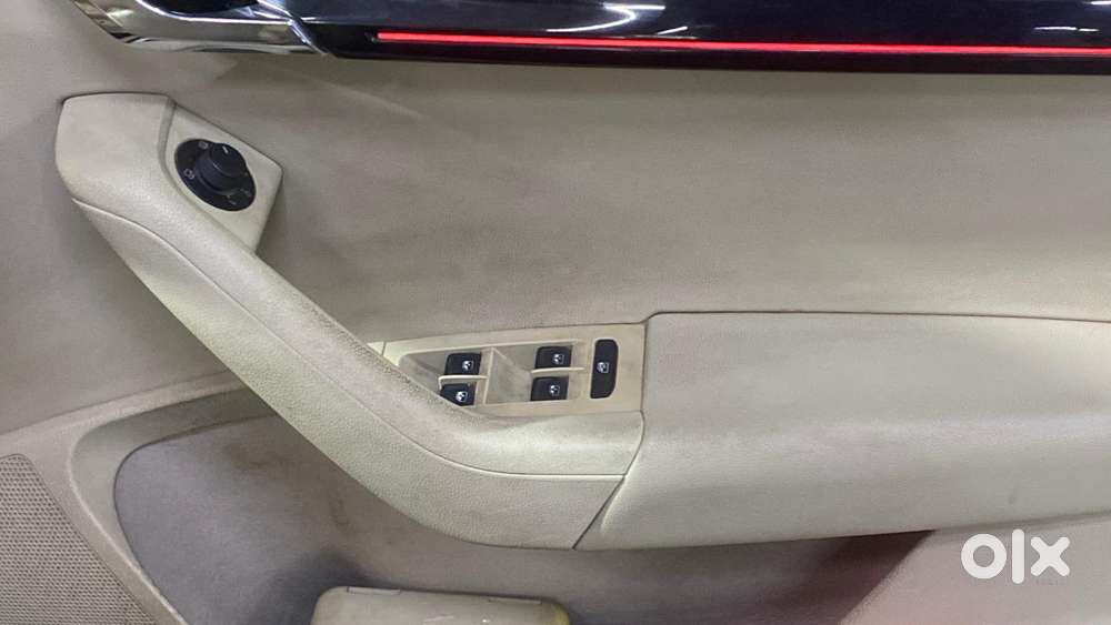 Skoda Octavia 1.8 Tsi At L K, 2019, Petrol