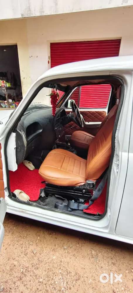 Ambassador Ambassador 1999 Diesel Well Maintained