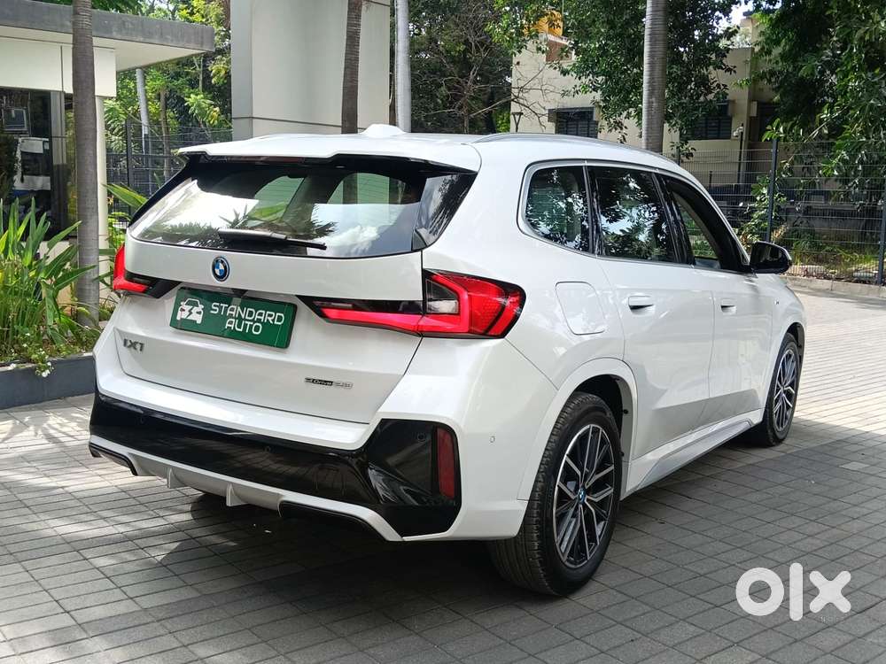 Bmw Ix1 Edrive20l M Sport, 2025, Electric