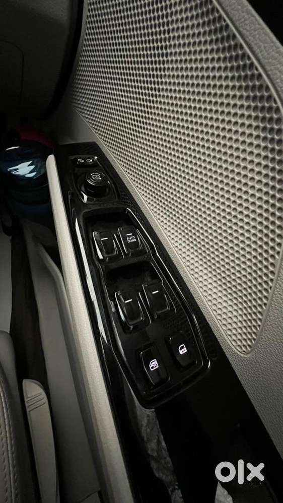 Mahindra Xuv400 2024 Electric Well Maintained