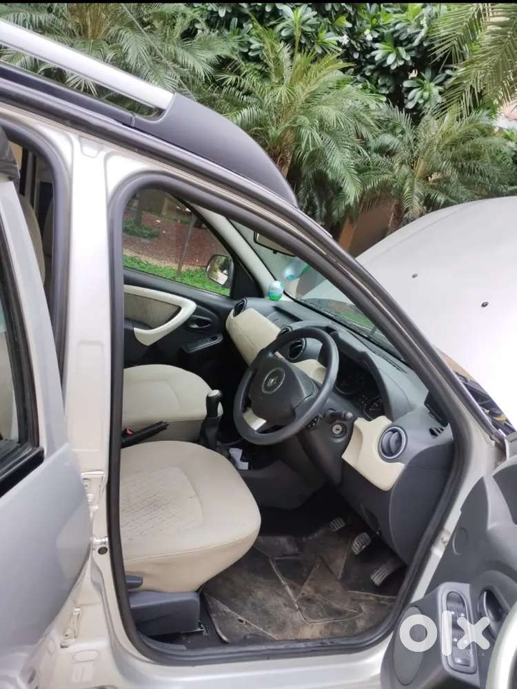 Renault Duster 2014 Petrol 65900 Km