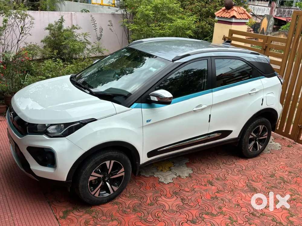 Tata Nexon Ev 2.0 Xz Plus Well Maintained