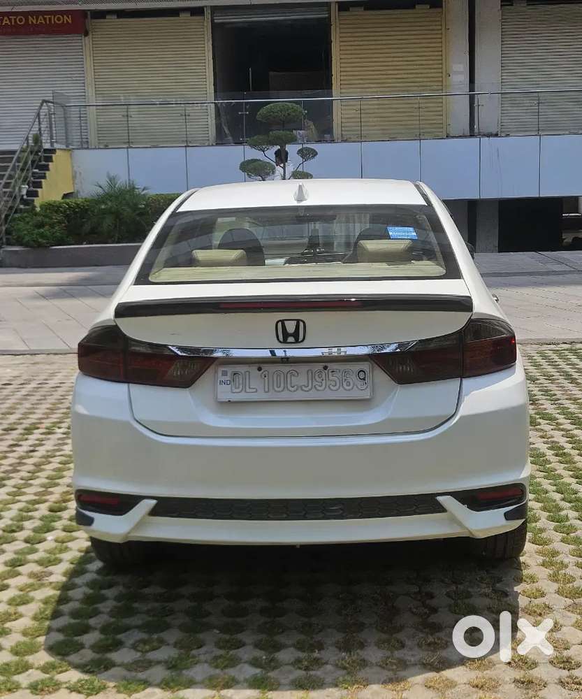 Honda City Zx Cvt  2017 Petrol Well Maintained