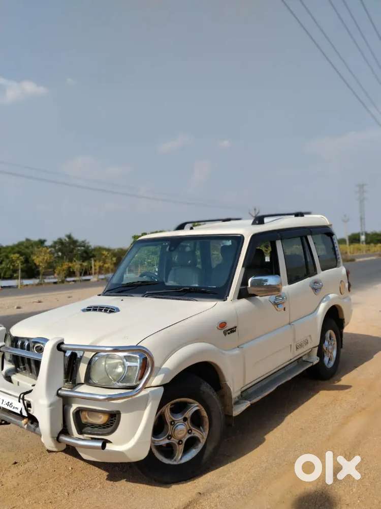 Mahindra Scorpio Classic Diesel 2010