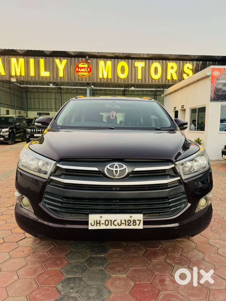Toyota Innova Crysta 2.4 V 7 Str, 2017, Diesel
