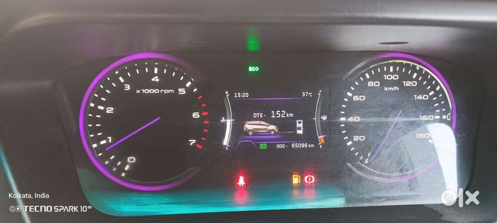 Mahindra Marazzo M6, 2020, Diesel