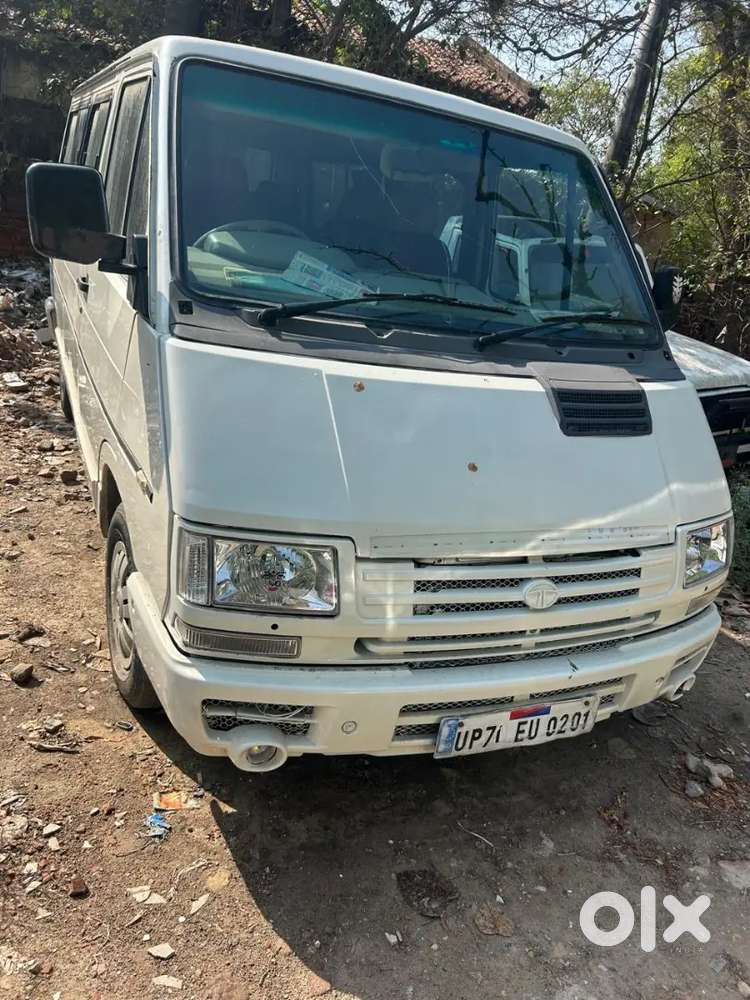 Tata Winger Deluxe 2019
