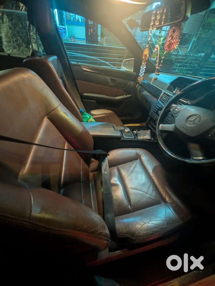 Mercedes-benz E-class 2011 Petrol Well Maintained