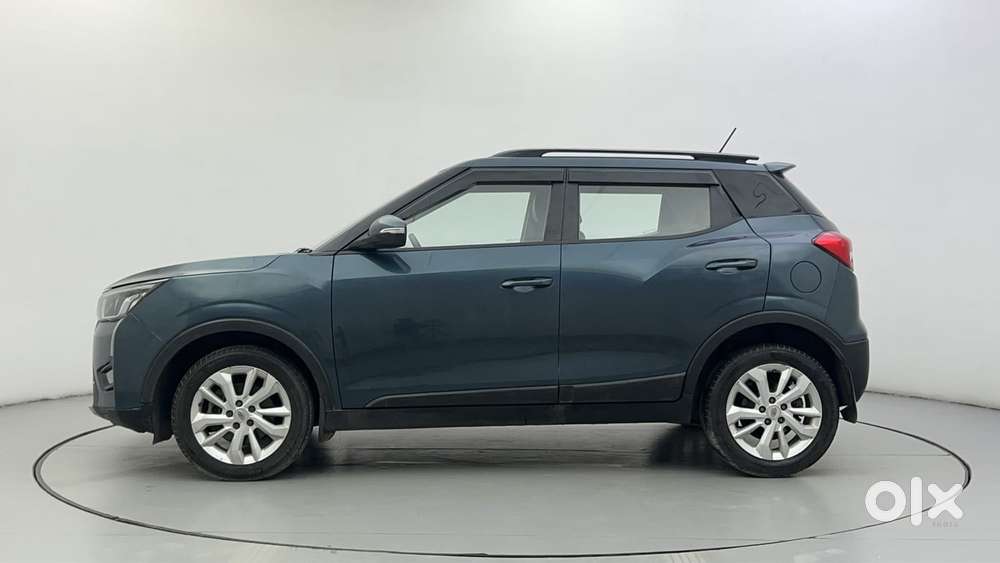 Mahindra Xuv300 W8, 2022, Petrol