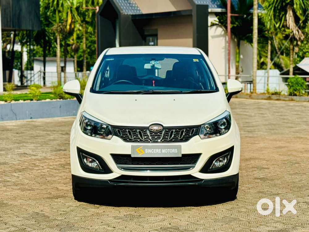 Mahindra Marazzo M6, 2019, Diesel