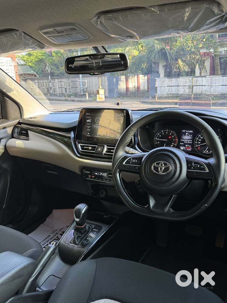 Toyota Glanza V Cvt, 2026, Petrol