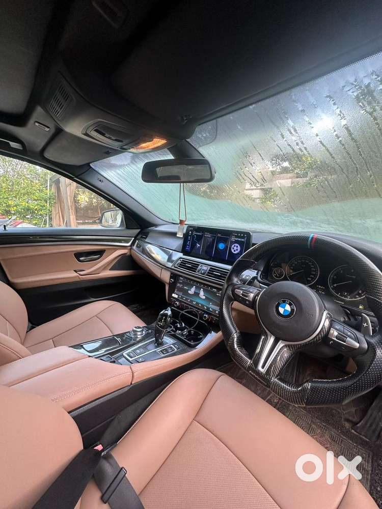 Bmw 5 Series 520d Facelifted To M5 With Lotts Of Loadings