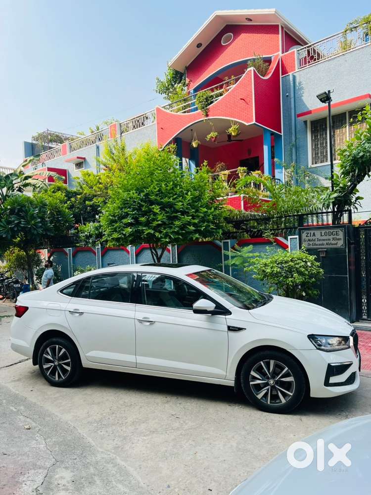 Skoda Slavia Top Model 2022 100% Company Maintained