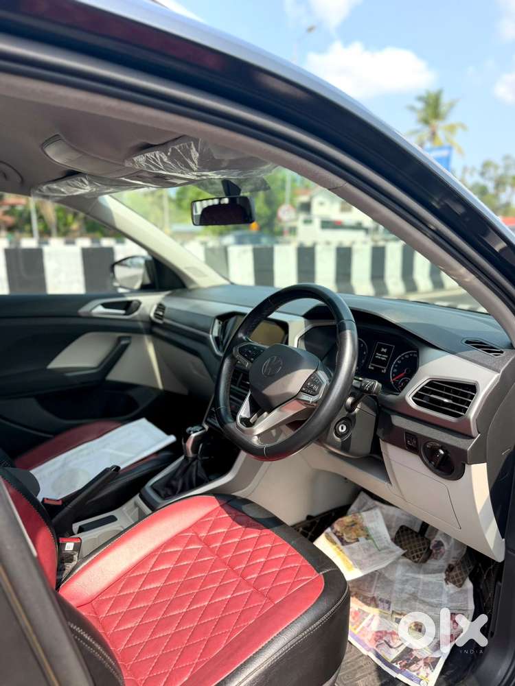 Volkswagen Taigun 1.0 Tsi Highline At, 2022, Petrol