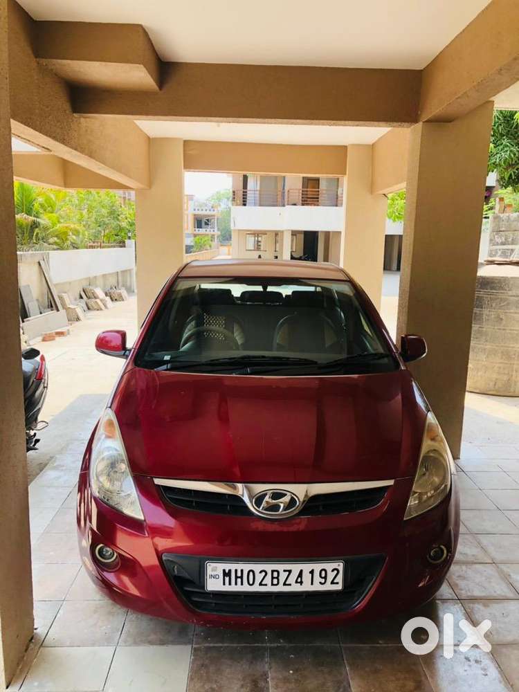 Hyundai I20 2011 Petrol 75000 Km Driven.