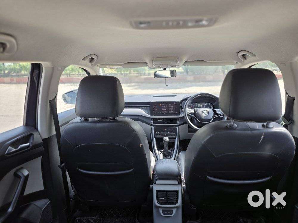 Skoda Kushaq 1.0 Tsi Ambition, 2021, Petrol