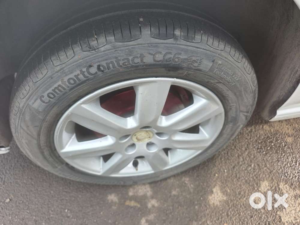 Volkswagen Vento Petrol Highline At, 2012, Petrol