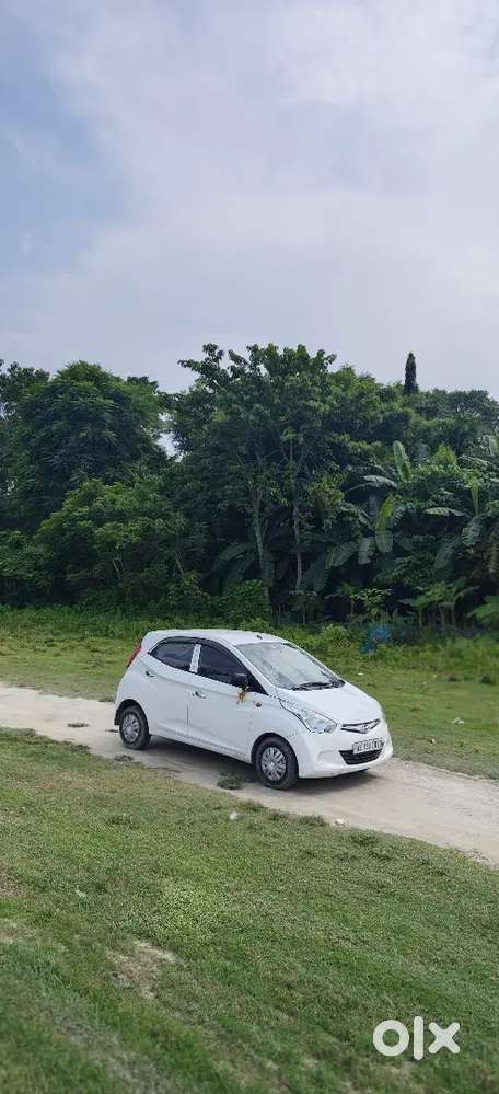 Hyundai Eon Plus 2017 Variant