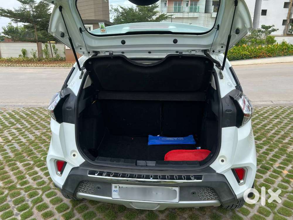 Tata Nexon Xza+ Automatic 2023  Single Owner  Excellent Condition