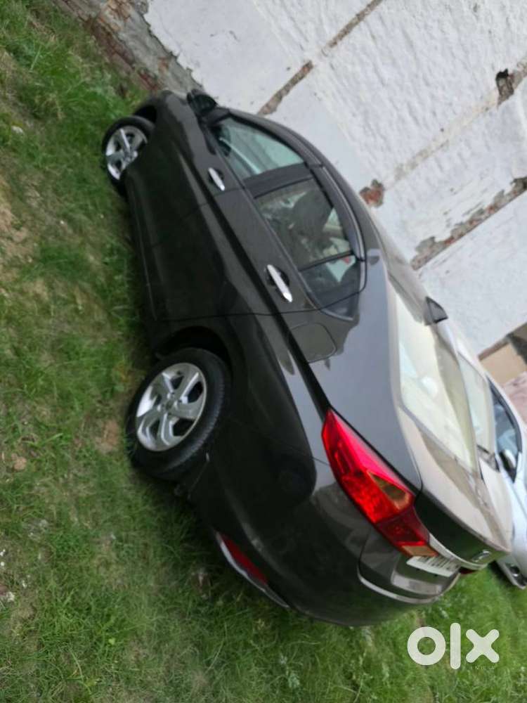 Honda City V Mt Exclusive, 2016, Diesel