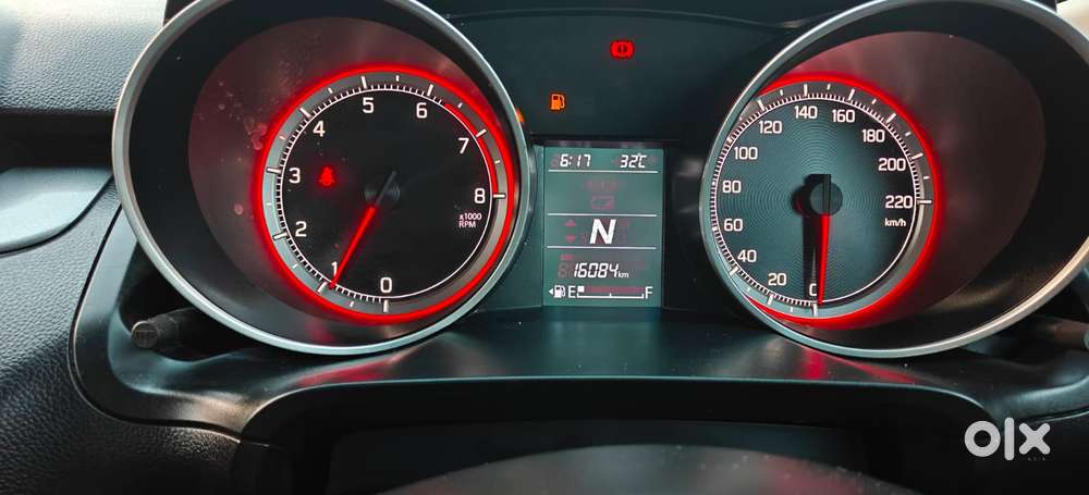 Maruti Suzuki Swift Amt Zxi Plus, 2018, Petrol