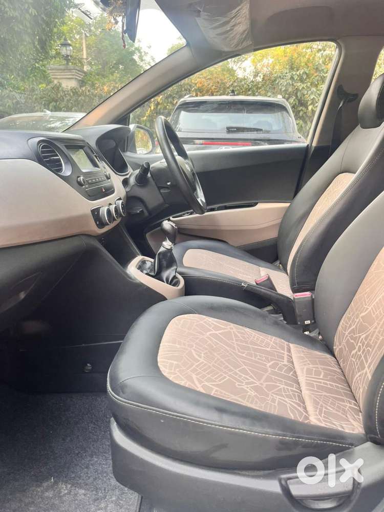 Hyundai Grand I10 Sportz 2017 Petrol
