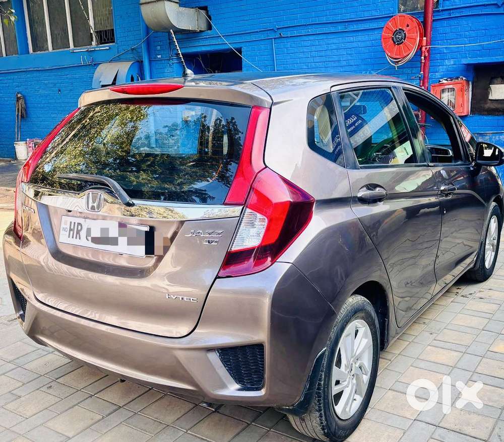 Honda Jazz V Mt Privilege, 2017, Petrol