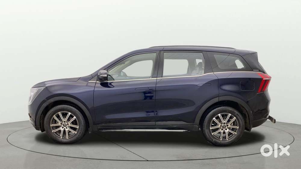 Mahindra Xuv700 2.2 Ax 7 Diesel At Luxury Pack Str, 2022, Diesel