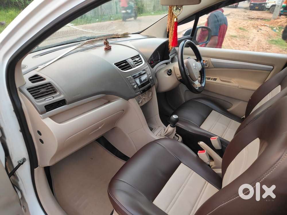 Maruti Suzuki Ertiga Zxi Plus Shvs, 2018, Petrol
