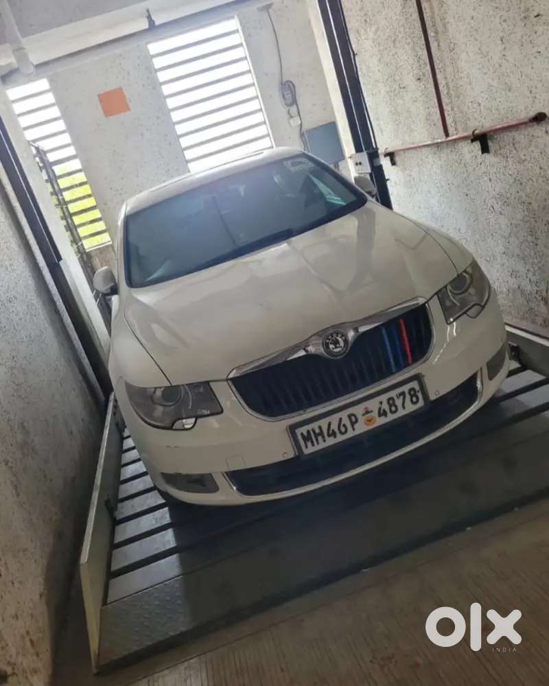 Skoda Superb 2012 Petrol Well Maintained