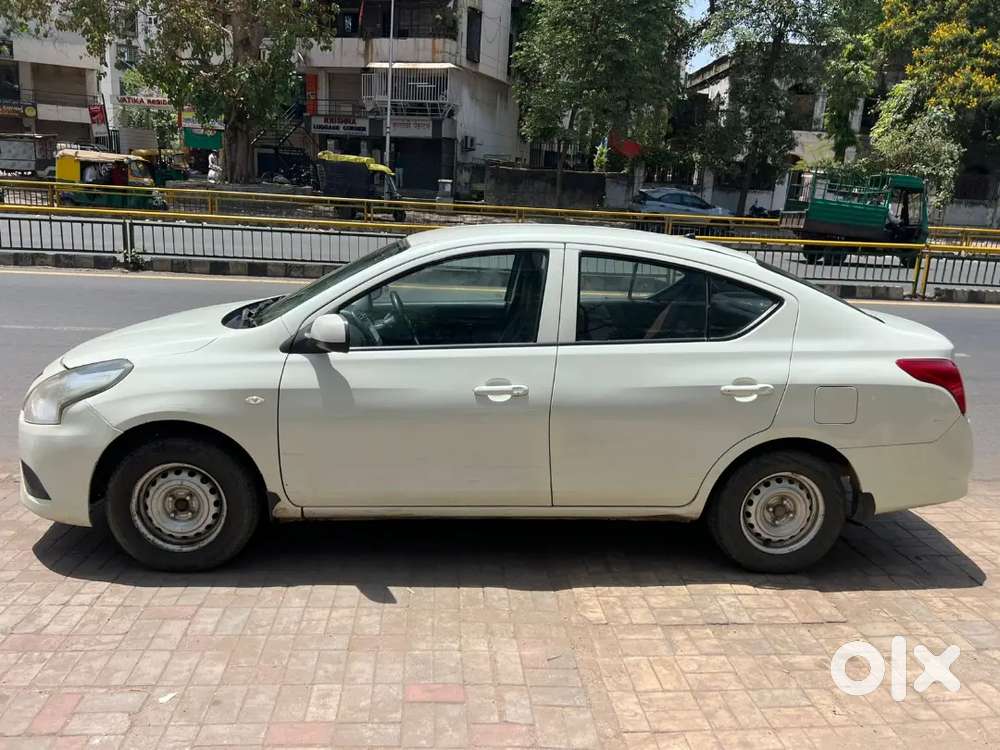 Nissan Sunny 2016 Diesel Well Maintained