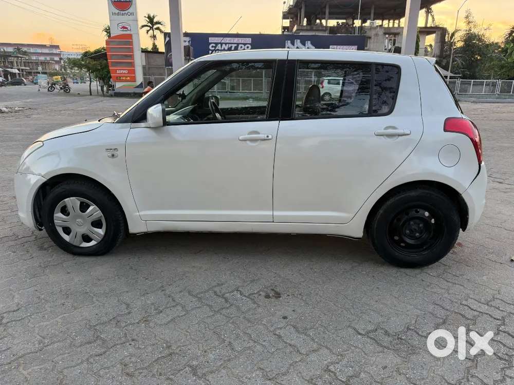 Maruti Suzuki Swift 2011 Diesel 75000 Km Driven