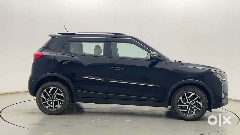 Mahindra Xuv300 W8 Option, 2022, Petrol